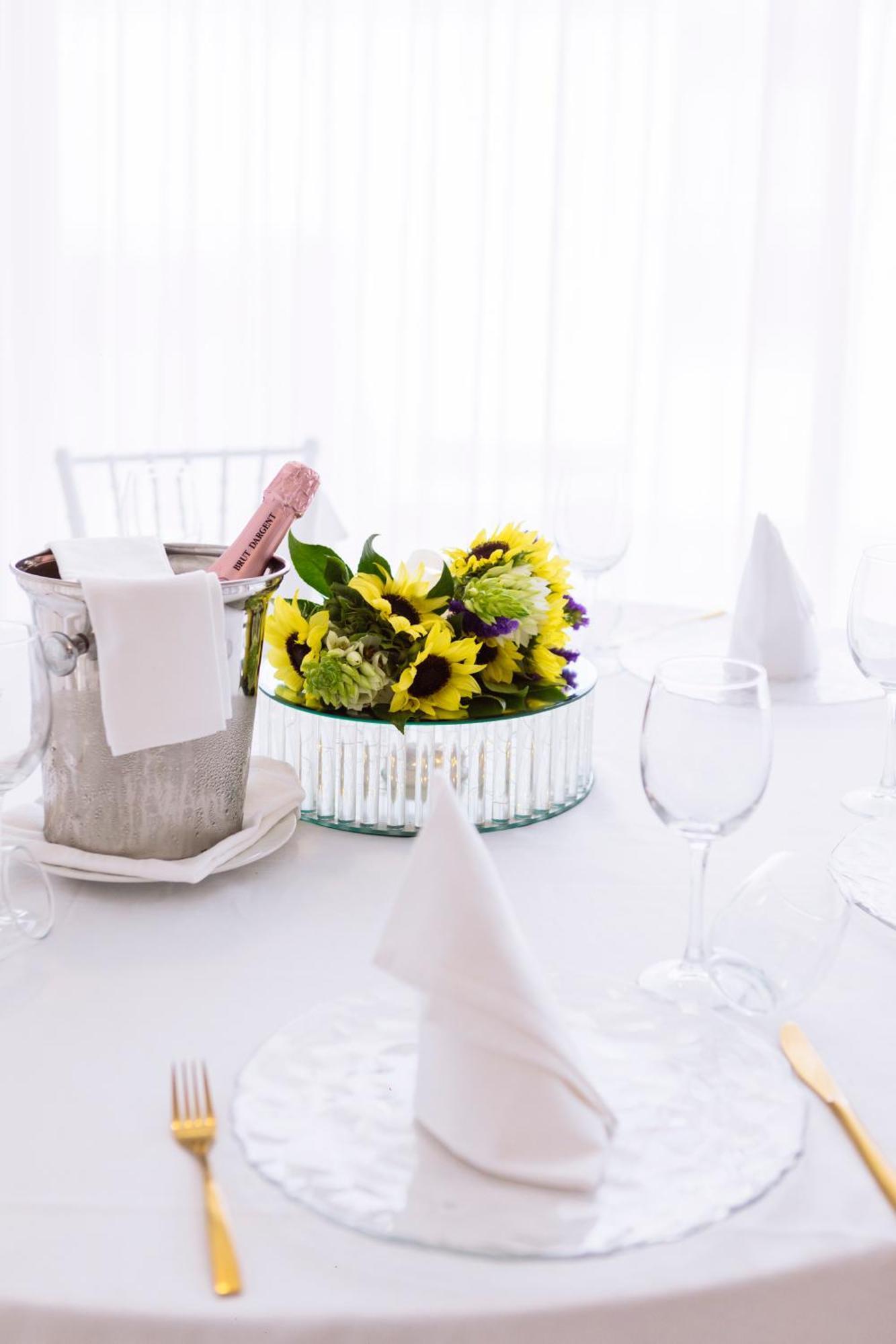 סן ג'יואבאני רוטונדו Hotel Leon - Ristorante Al Cavallino Rosso מראה חיצוני תמונה
